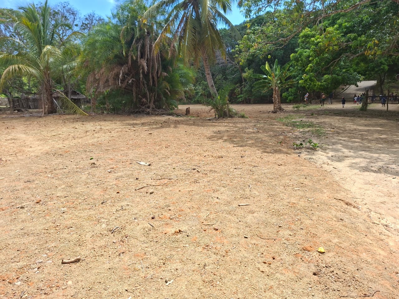Terrain proche de la mer au Nord de Nosy Be