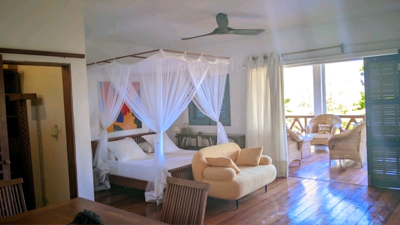 A louer, UNE SUPERBE VILLA AVEC PISCINE