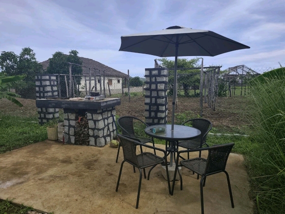 À VENDRE – Charmante maison proche de la mer, environnement calme – Nosy Be