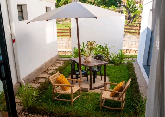 A vendre Villa maison d'hôtes avec piscine à quelques minutes de la plage