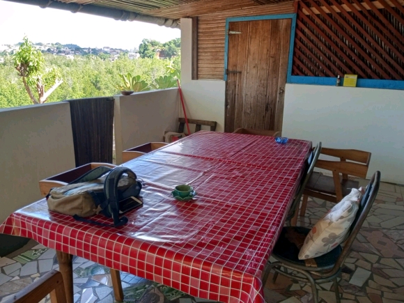 Maison à vendre à l'état - Une opportunité rare, Proche du centre-ville et port