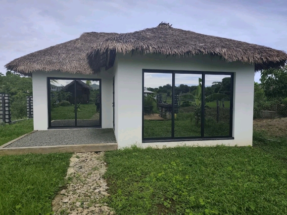 À VENDRE – Charmante maison proche de la mer, environnement calme – Nosy Be