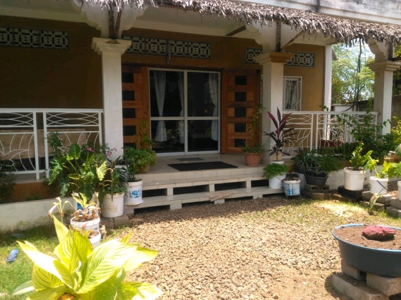 Belle maison à louer à Ambonara