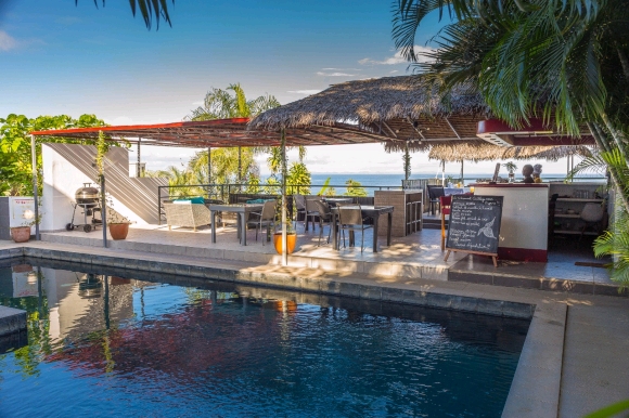 Superbe Villa à louer avec piscine situé à Amabtoloaka