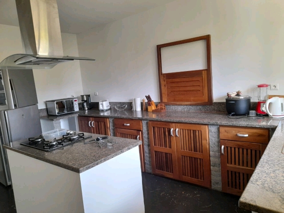 A LOUER, UNE SUPERBE VILLA AVEC PISCINE(3)