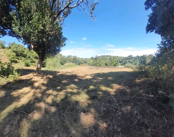 À VENDRE : Terrain d'Exception dans un Quartier Calme !