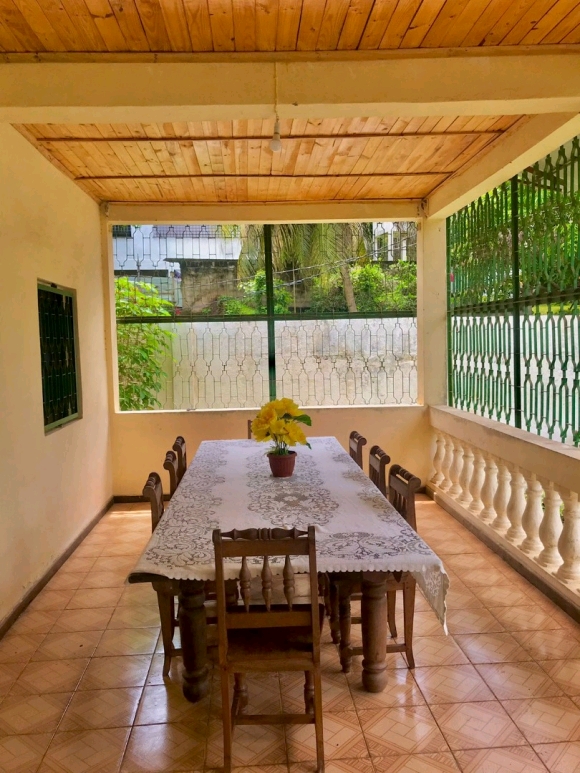 A louer-Maison meublé de plain pied avec jardin-3 chambres
