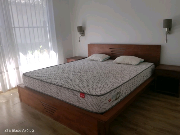 À Louer-Villa avec piscine privée