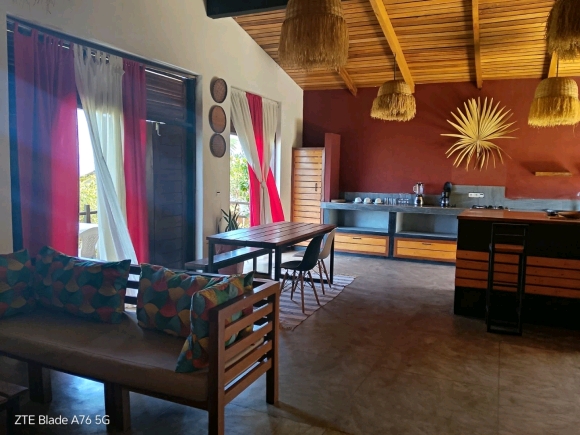 A LOUER- 4 VILLAS IDENTIQUES AVEC VUE MER