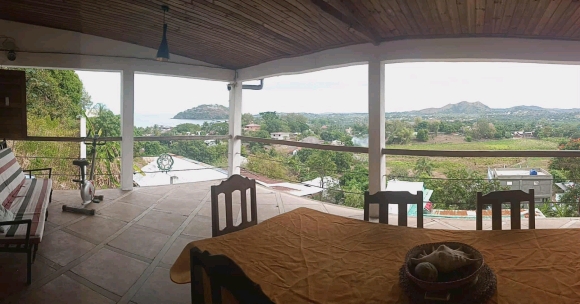 À VENDRE – MAISON EN HAUTEUR AVEC VUE MER PANORAMIQUE