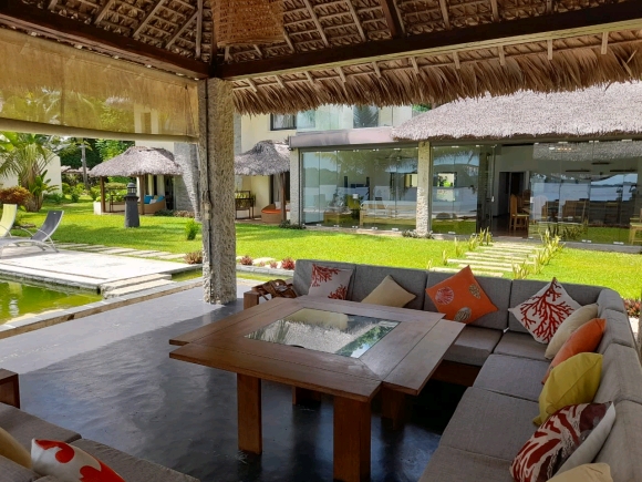 A LOUER, UNE SUPERBE VILLA AVEC PISCINE(3)