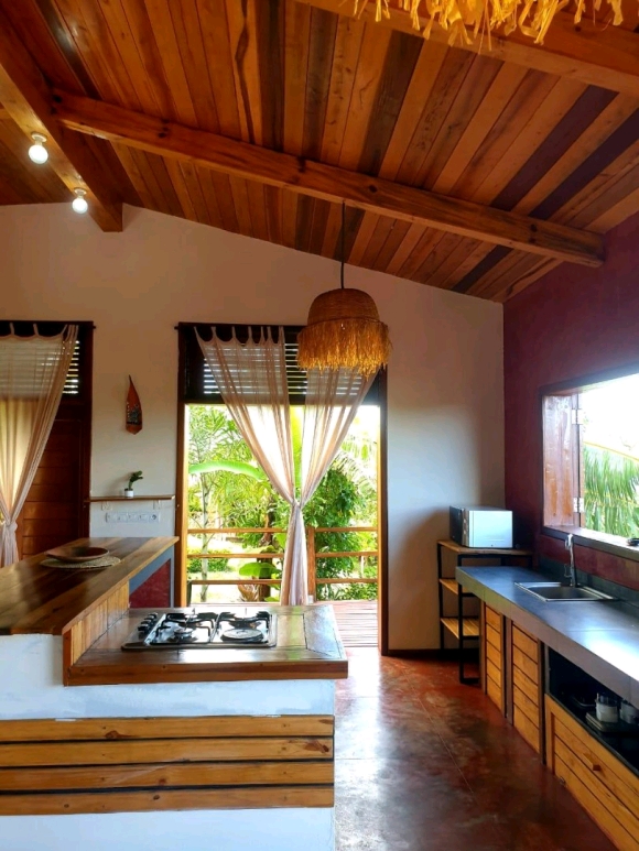 A LOUER- 4 VILLAS IDENTIQUES AVEC VUE MER