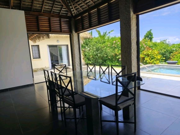 À VENDRE – Superbe Villa de Standing avec Vue Mer – Nosy Be