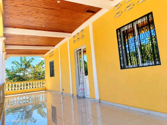 À louer- Belle villa spacieuse de 5 chambres