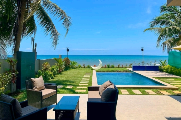 A louer, Villa indépendante avec piscine et vue sur mer jusqu'à 6 personnes