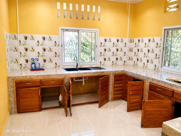 À louer- Belle villa spacieuse de 5 chambres