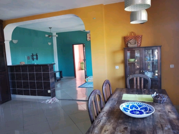 A LOUER-Bel appartement T3 meublé en centre ville