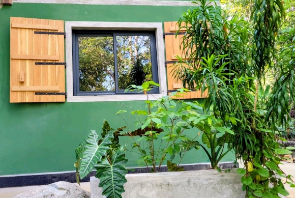 À VENDRE – Magnifique propriété à 20 m de la plage sur Nosy Komba