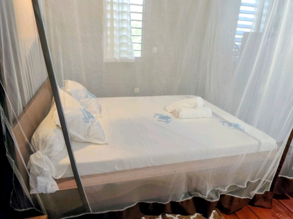 Villa de charme dans une résidence sécurisée à 20 m de la plage