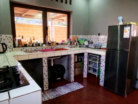 Charmante maison meublée avec piscine, proche de la plage