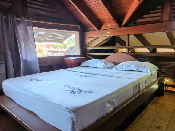 Villa de charme dans une résidence sécurisée à 20 m de la plage