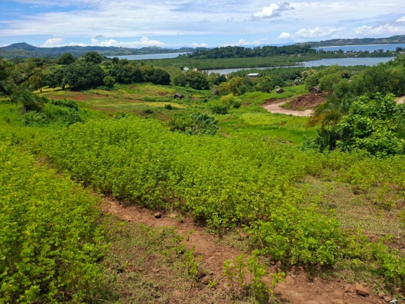 Bien d'exception avec une vue mer dominante et panoramique!