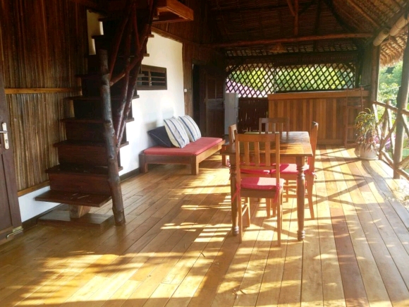 Charmant bungalow dans un endroit calme et verdoyant