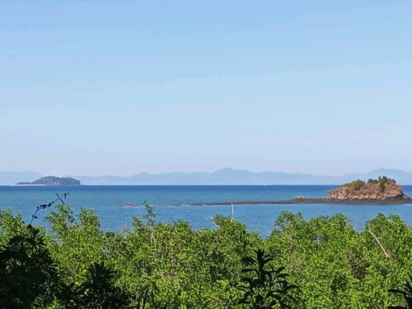 Terrain Front de Mer avec Vue Marina !