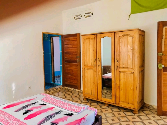 A louer, Maison meublée de plain-pied avec jardin-2 chambres