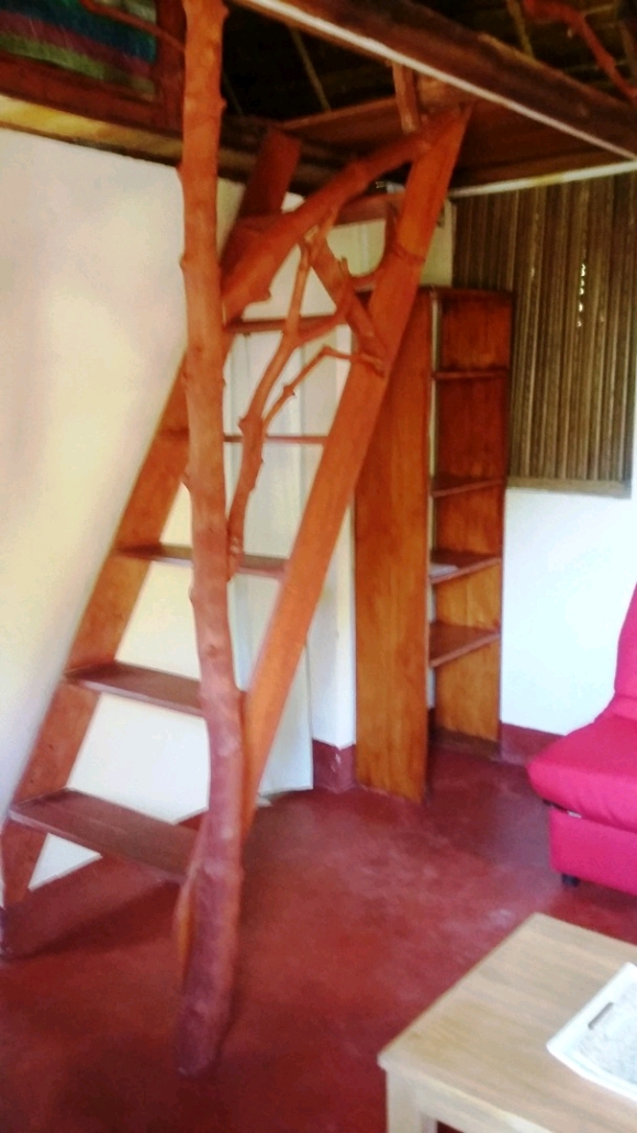 Maison traditionnelle à louer situé à LOKOBE