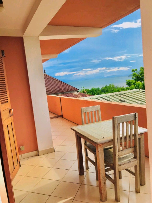 A louer , appartement semi-meublé à l'étage