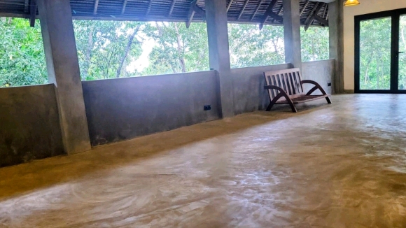 À VENDRE – Magnifique propriété à 20 m de la plage sur Nosy Komba