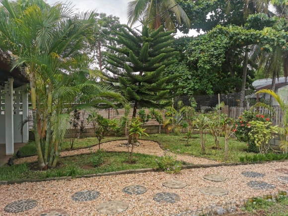 A LOUER-MAISON INDEPENDANTE 3 CHAMBRES AVEC JARDIN, PROCHE PLAGE