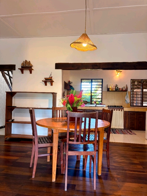 À louer- Spacieuse Villa avec jardin