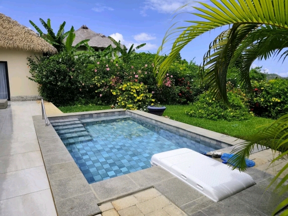 À VENDRE – Superbe Villa de Standing avec Vue Mer – Nosy Be