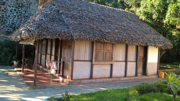 Jolie villa à louer avec bungalow(2)