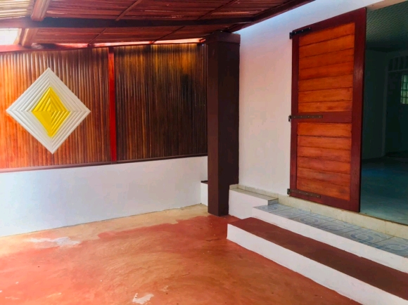 À louer-Studio non meublé avec terrasse fermé