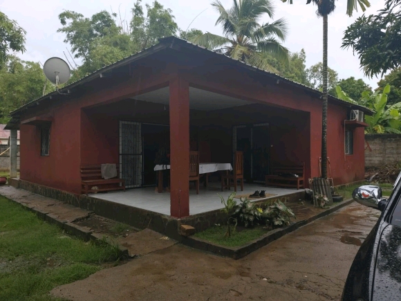 À Vendre : Maison 143 m² avec Terrasse – Terrain de 712 m²