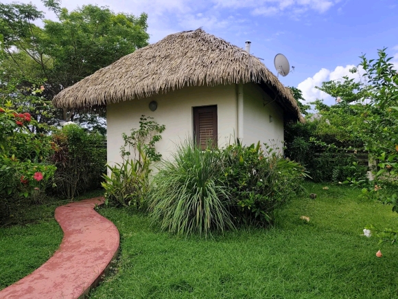 À VENDRE – Superbe Villa de Standing avec Vue Mer – Nosy Be