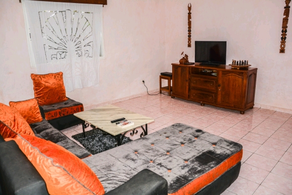 A louer bel appartement au RDC