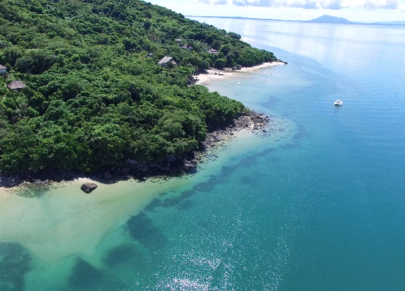 A vendre, beau terrain  à Nosy Komba