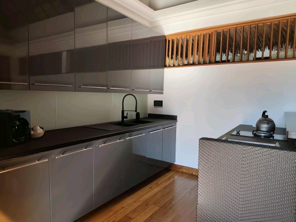 Superbe Lodge aux normes européennes à 200 m de la plage