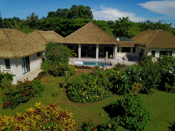 À VENDRE – Superbe Villa de Standing avec Vue Mer – Nosy Be