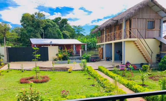 À Louer-Maison de plain-pied meublé avec jardin