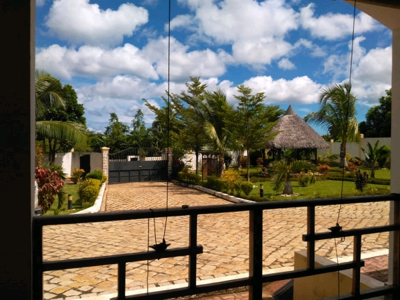 Superbe villa à louer à Madirokely