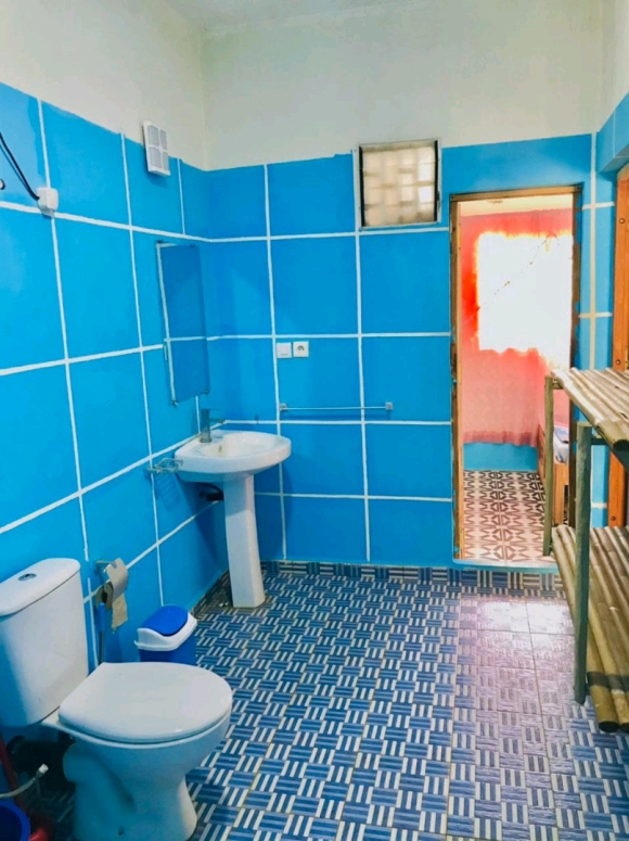 A louer, Maison meublée de plain-pied avec jardin-2 chambres