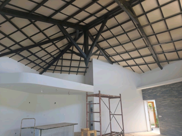 SUPERBE VILLA À VENDRE – PROPRIÉTÉ RÉCENTE AVEC PISCINE