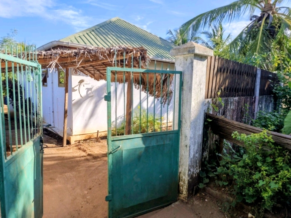 A louer, Maison indépendante entièrement meublée à quelques mètres de la plage