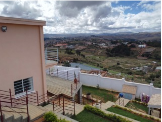 A vendre, maison à Ambatobe Antananarivo