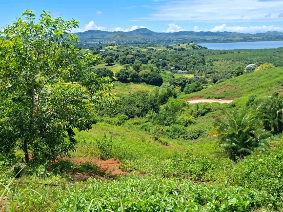 Bien d'exception avec une vue mer dominante et panoramique!